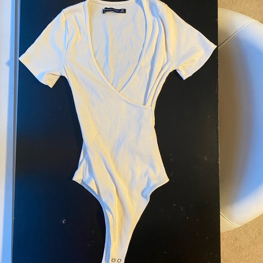 Abercrombie Light Yellow Bodysuit